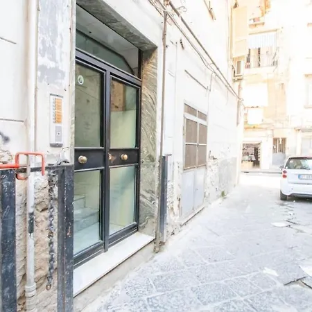 Hv Lavinaio's House نابولي